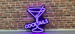 FauxNeonSign-Cocktails